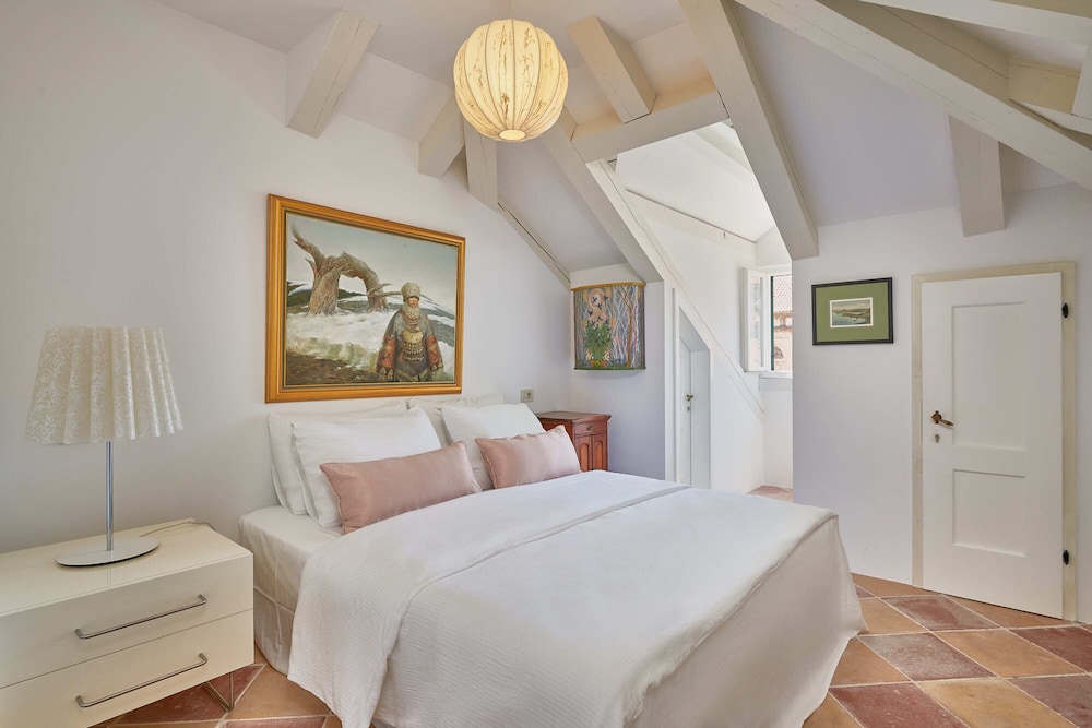 Exclusive Villa