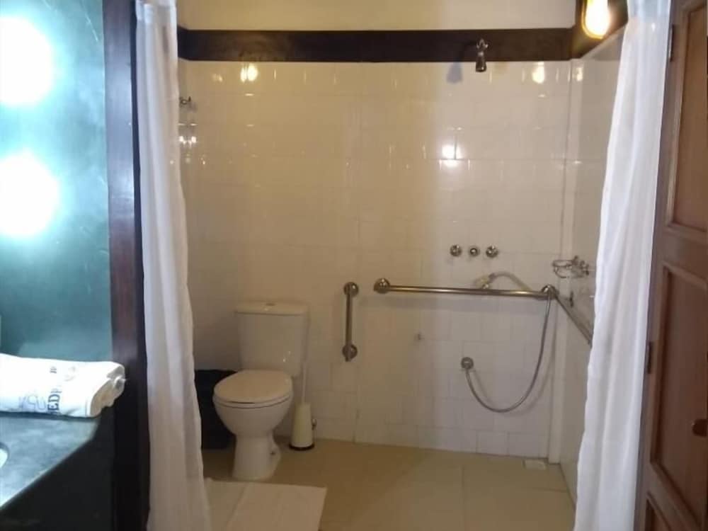 Accessible Room photo 2