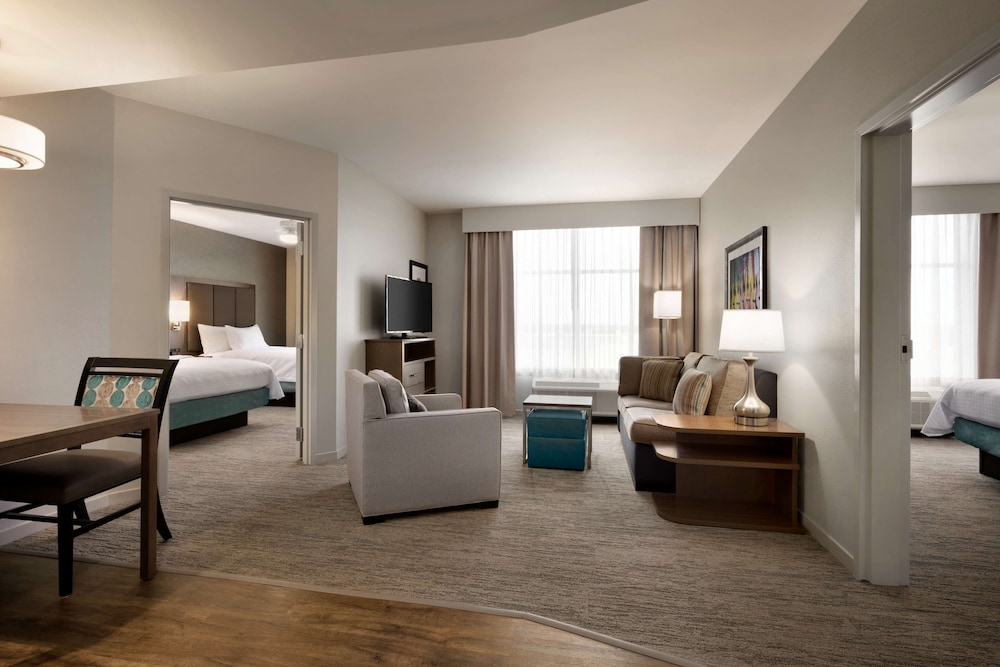 Suite, 2 Bedrooms, Accessible, Bathtub photo 1