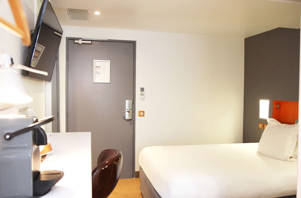 Premium Room, Multiple Beds, Non Smoking photo 1