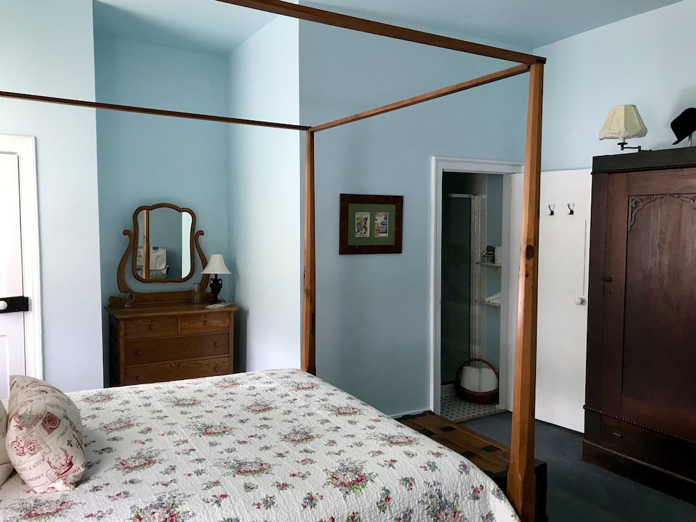 Superior Double Room, Ensuite (The Susan B.) photo 2