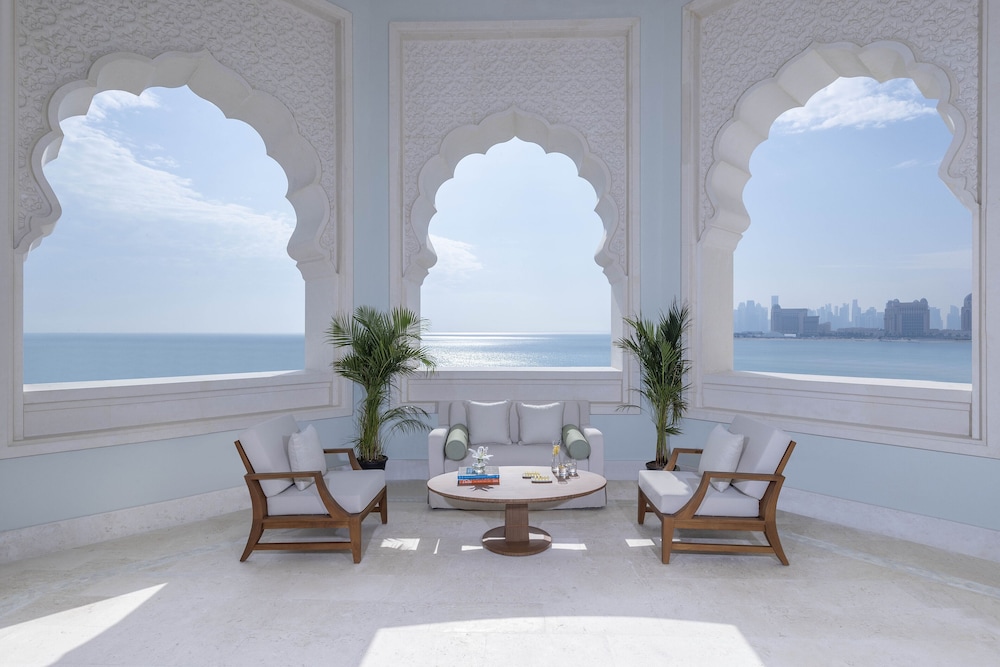 Suite, 1 King Bed