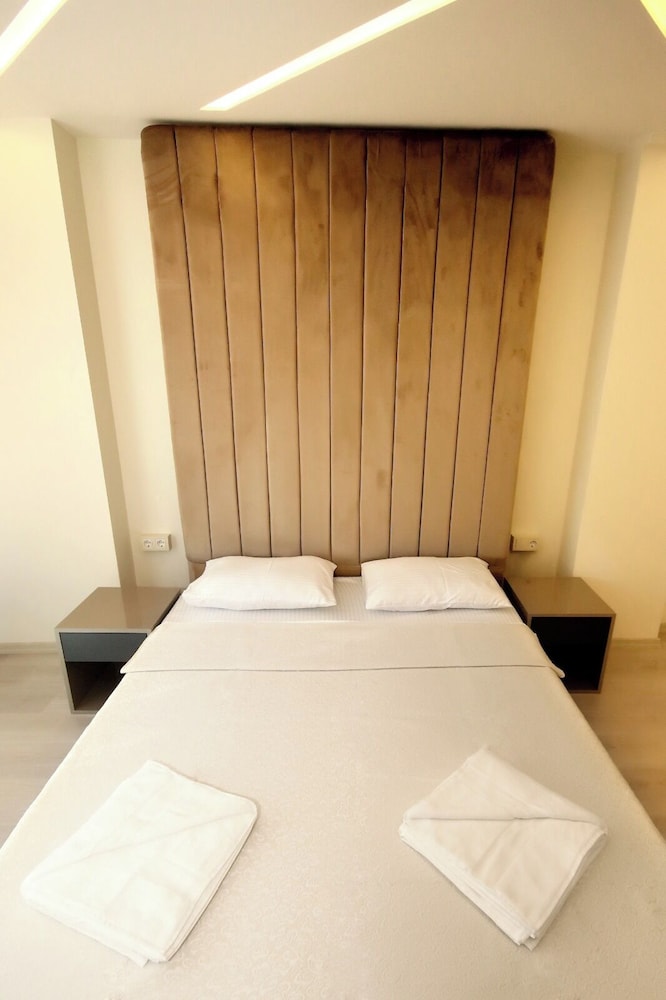 Economy Double Room, 1 Double Bed photo 2