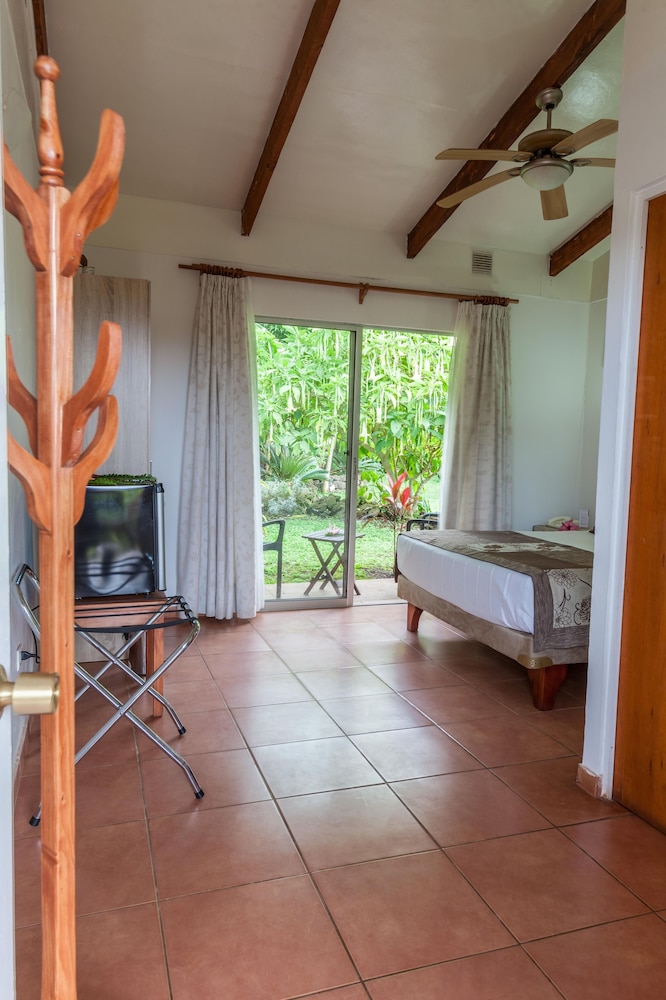 Double Room - Photo 6