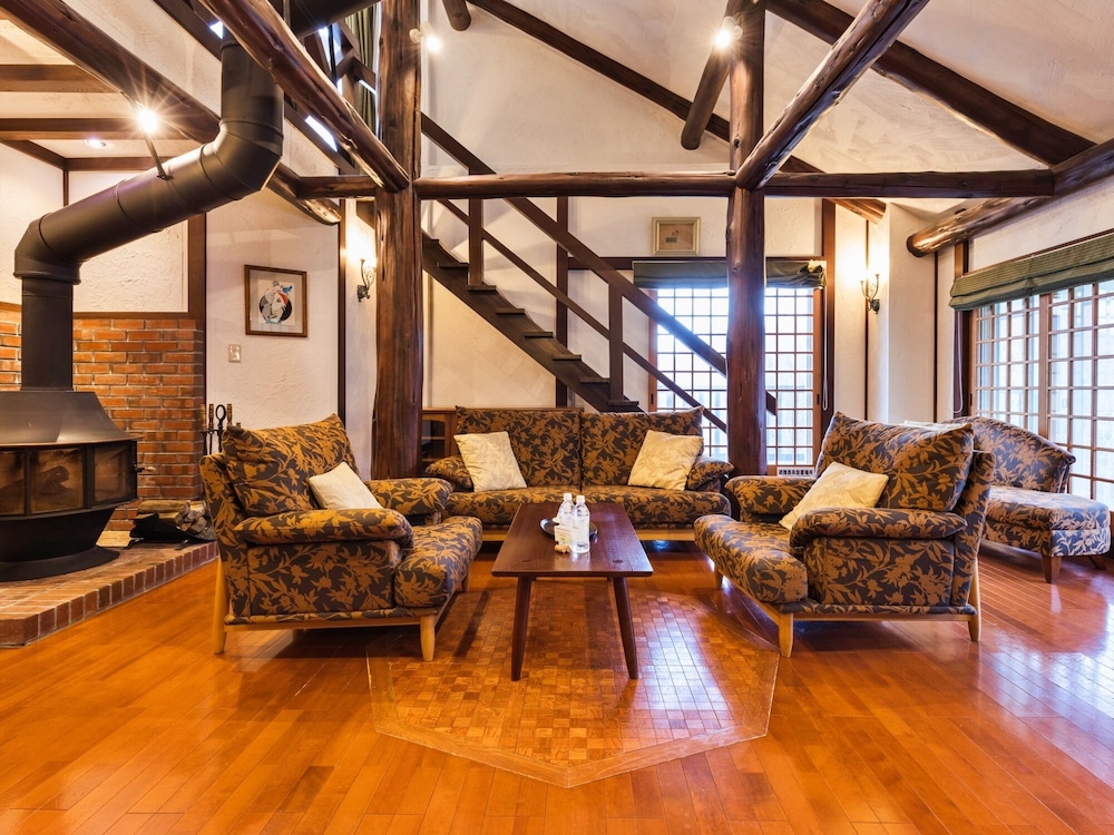 Royal Suite photo 2