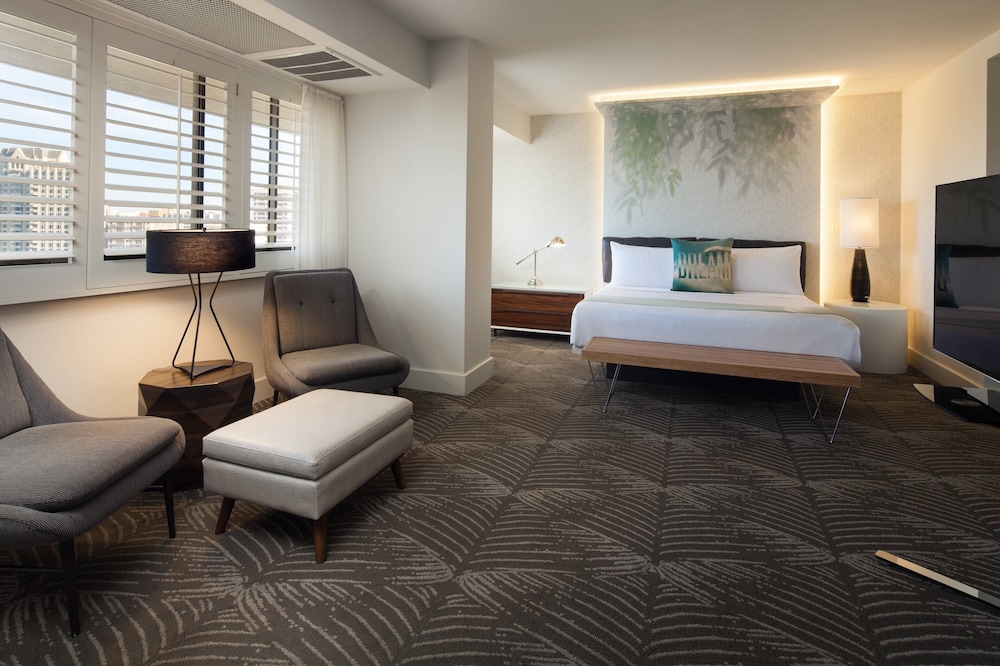 Suite, 2 Bedrooms thumbnail 6