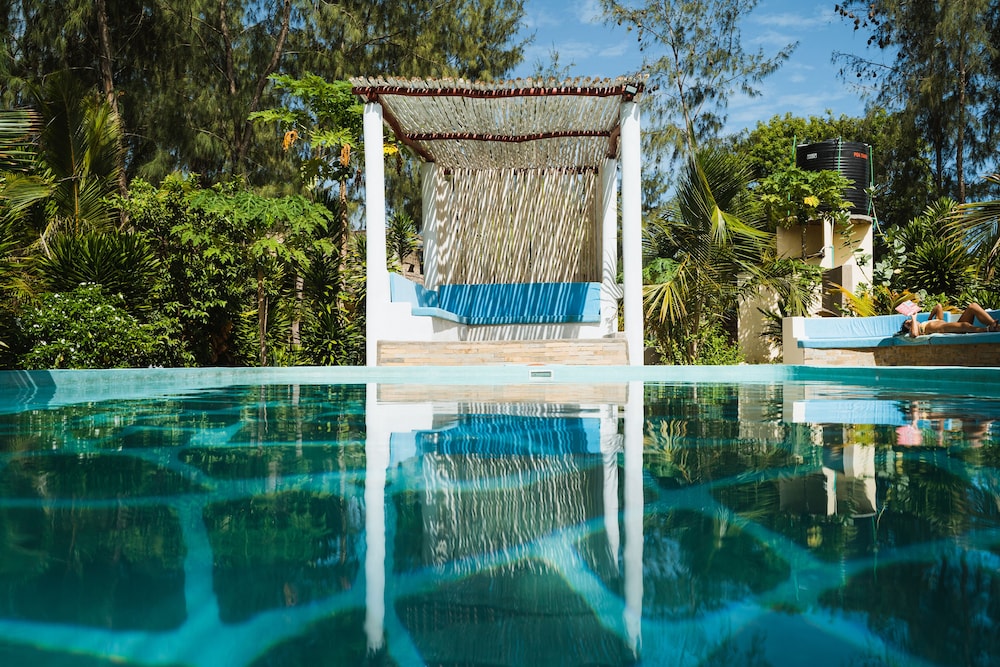 Classic Single Room, 1 Double Bed, Pool View