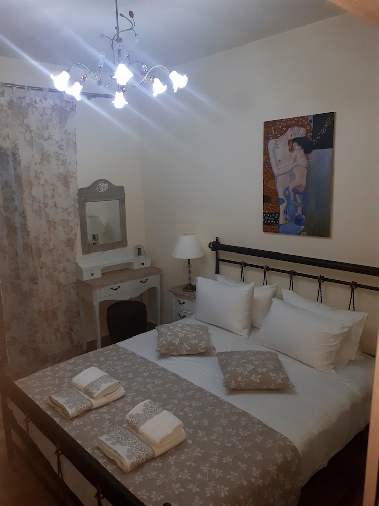 Private Pool - Luxury Villa with 3 Bedrooms, 2 Bathrooms photo 1