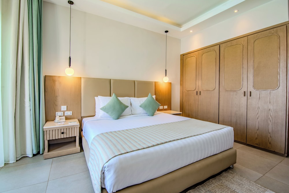 Superior Shared Dormitory, Mixed Dorm, Non Smoking (4 beds) photo 1