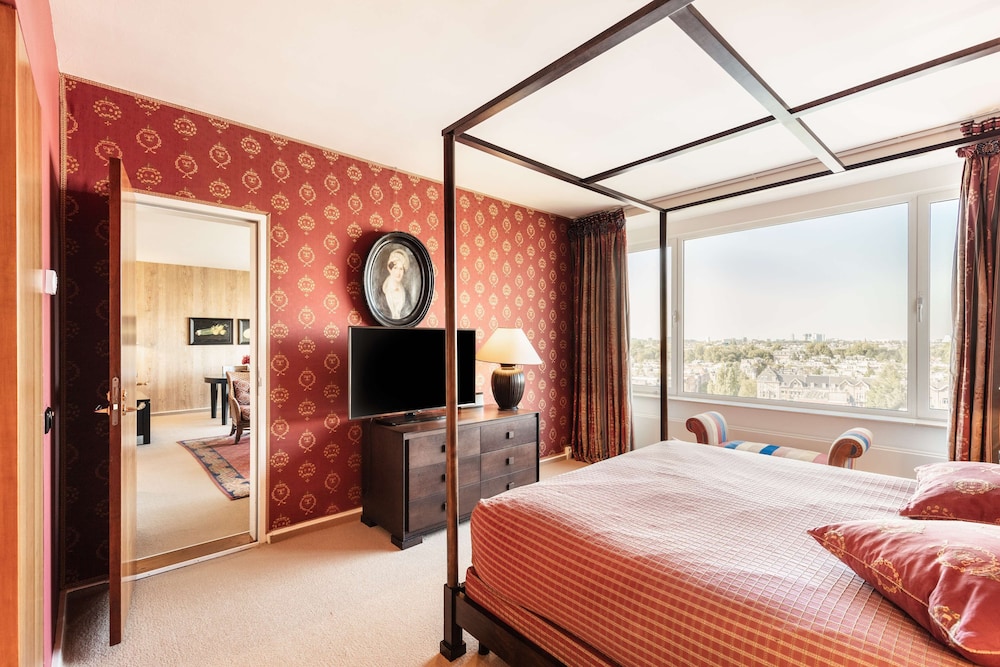 Mercurius One Bedroom Suite photo 2