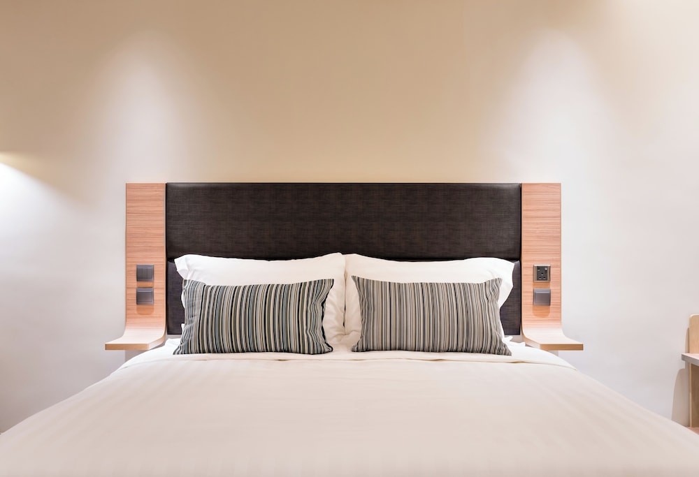 Comfy King Room photo 3