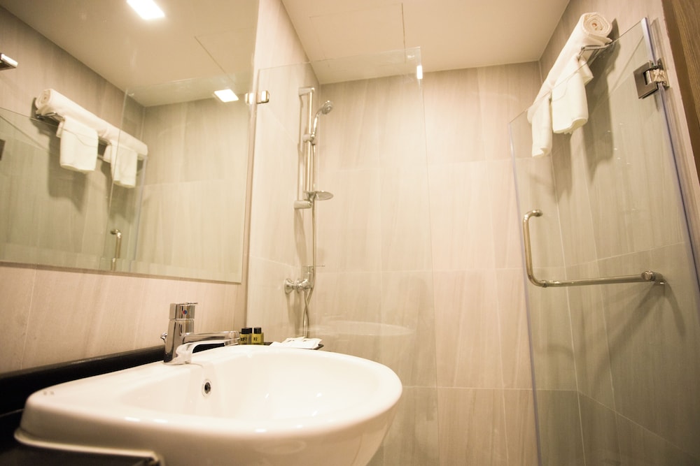 Luxury Premier Room - Photo 6
