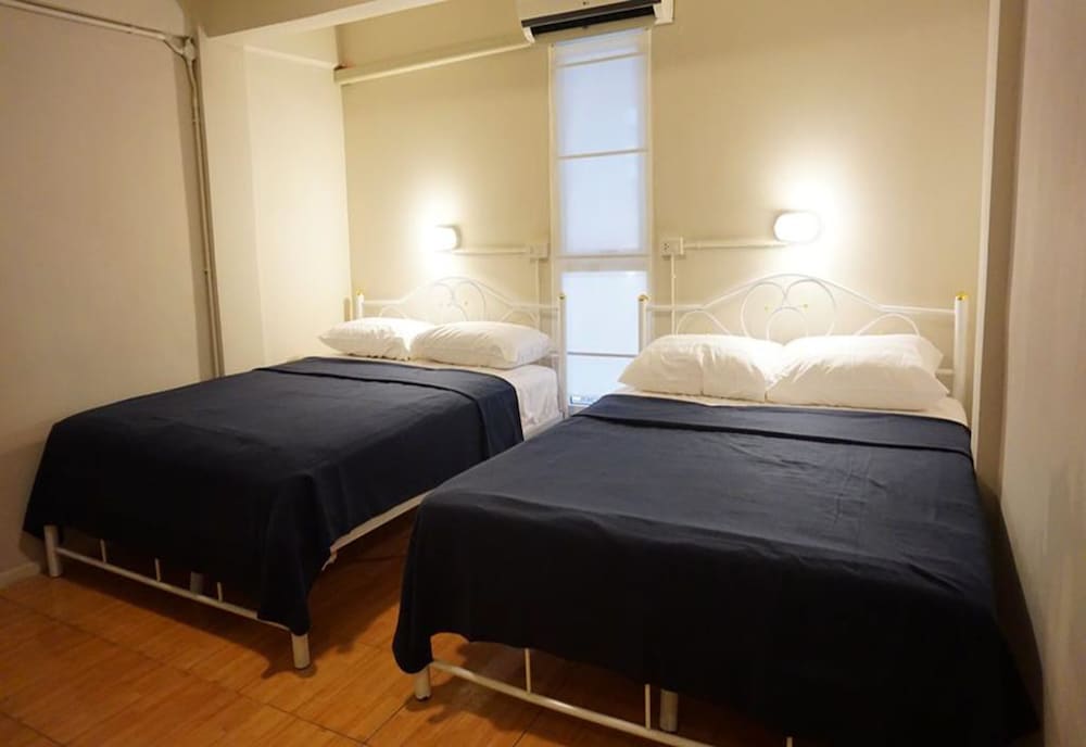 Quadruple Room With Shared Bathroom photo 1