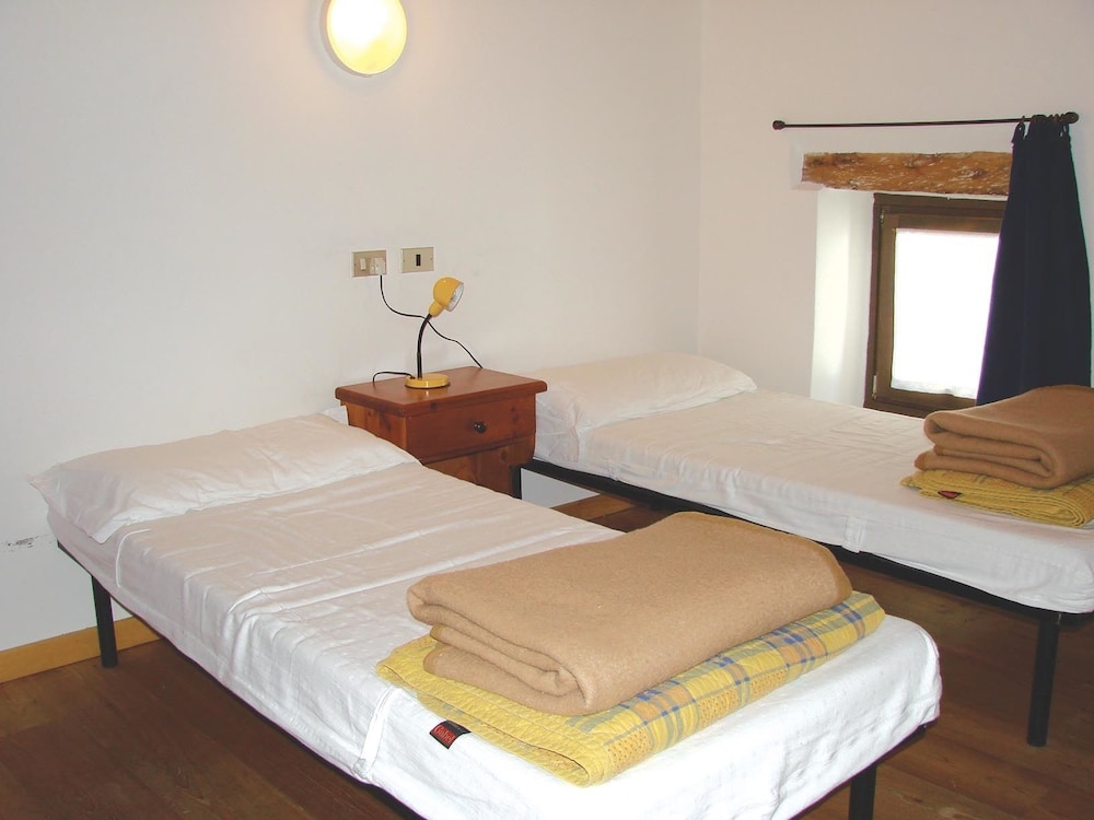 Double or Twin Room photo 1