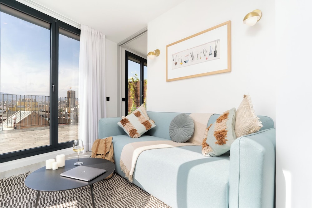 Two Bedroom Penthouse with Large Terrace