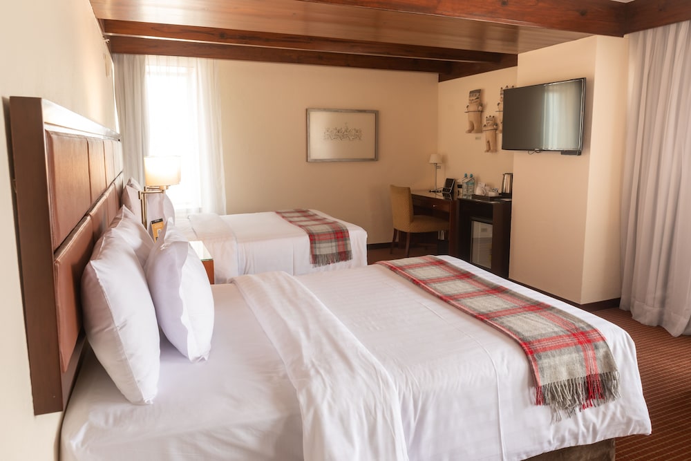 Superior Twin Room, Accessible - Photo 2