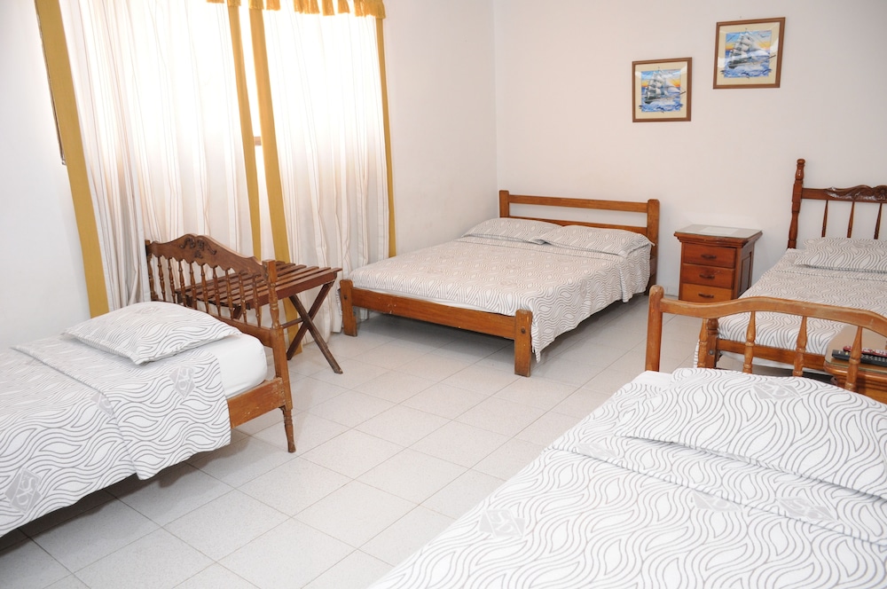 Habitación Quíntuple - Photo 2
