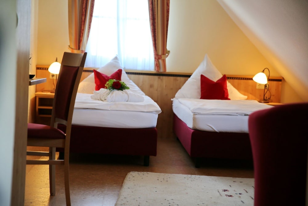 Comfort Double Room Single Use, 1 Bedroom photo 2