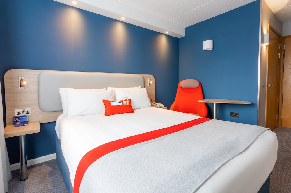 Standard Room (with Free Hot Breakfast) - Photo 6