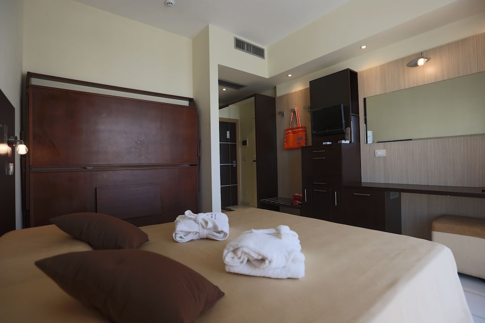 Superior Double Room, Balcony photo 3