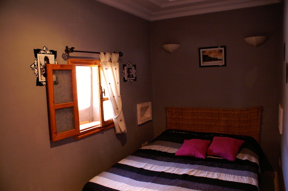 Basic Double Room (Amandine) photo 1