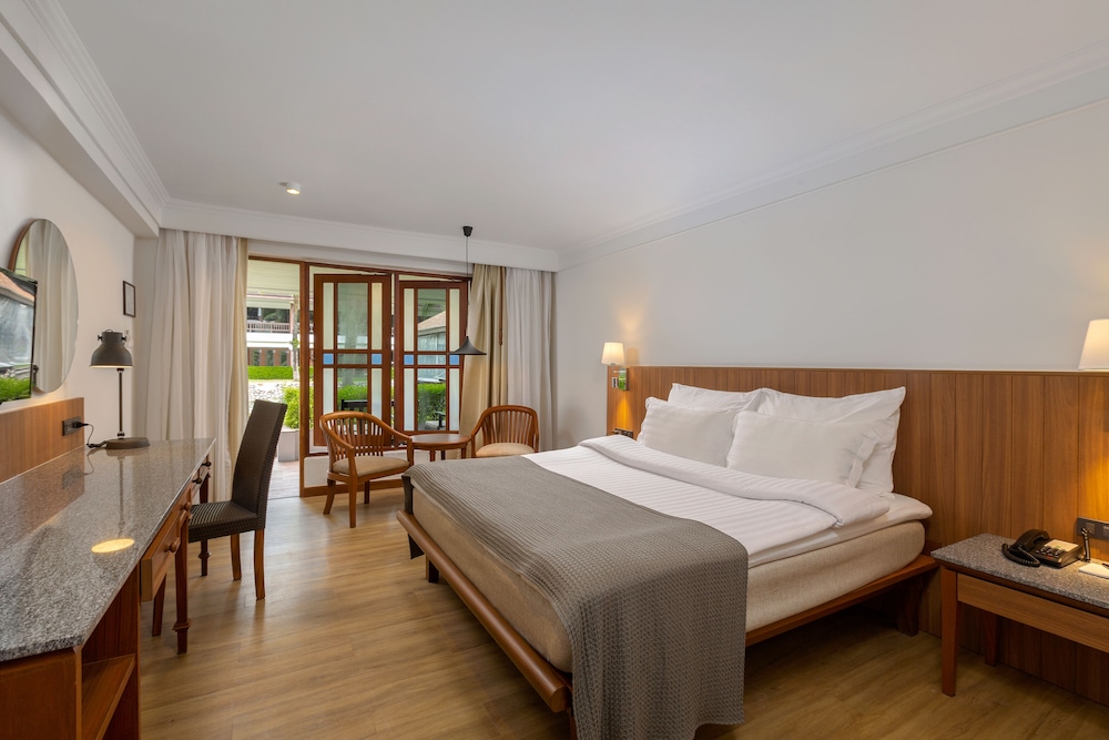 Deluxe Room, Terrace, Ground Floor - Photo 1