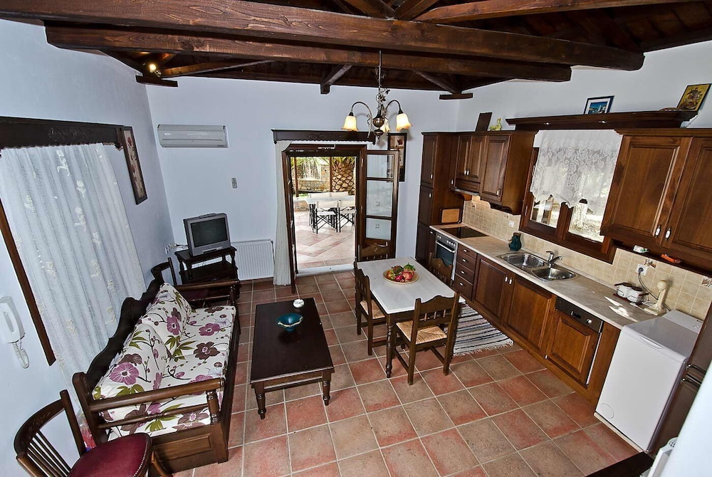Classic Villa photo 3