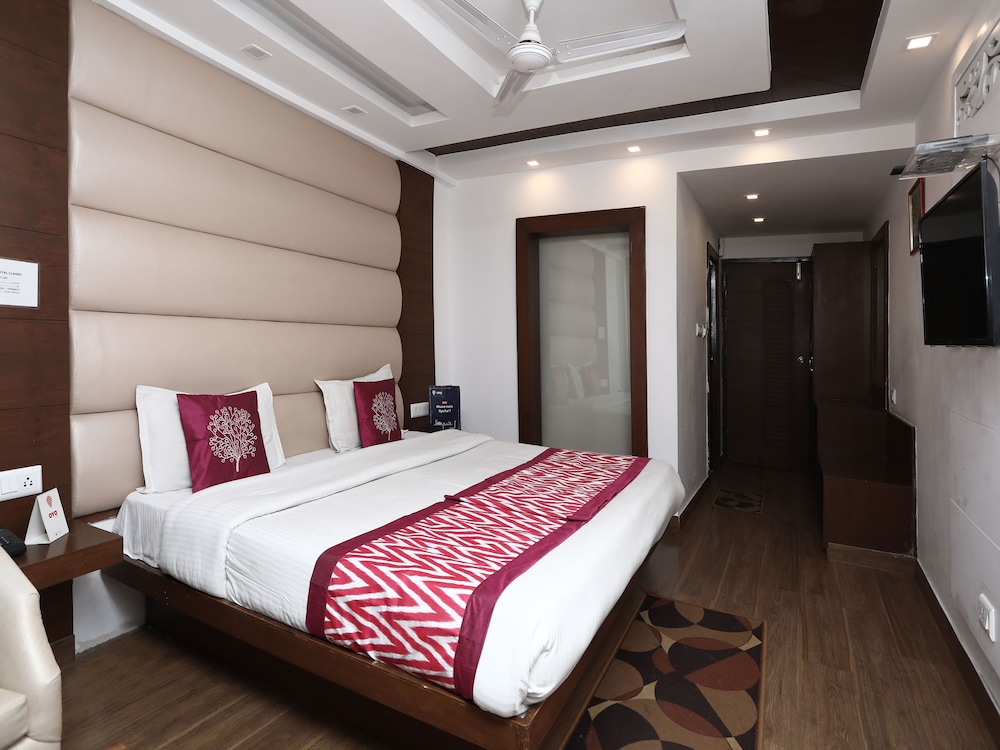 Suite, 1 Queen Bed