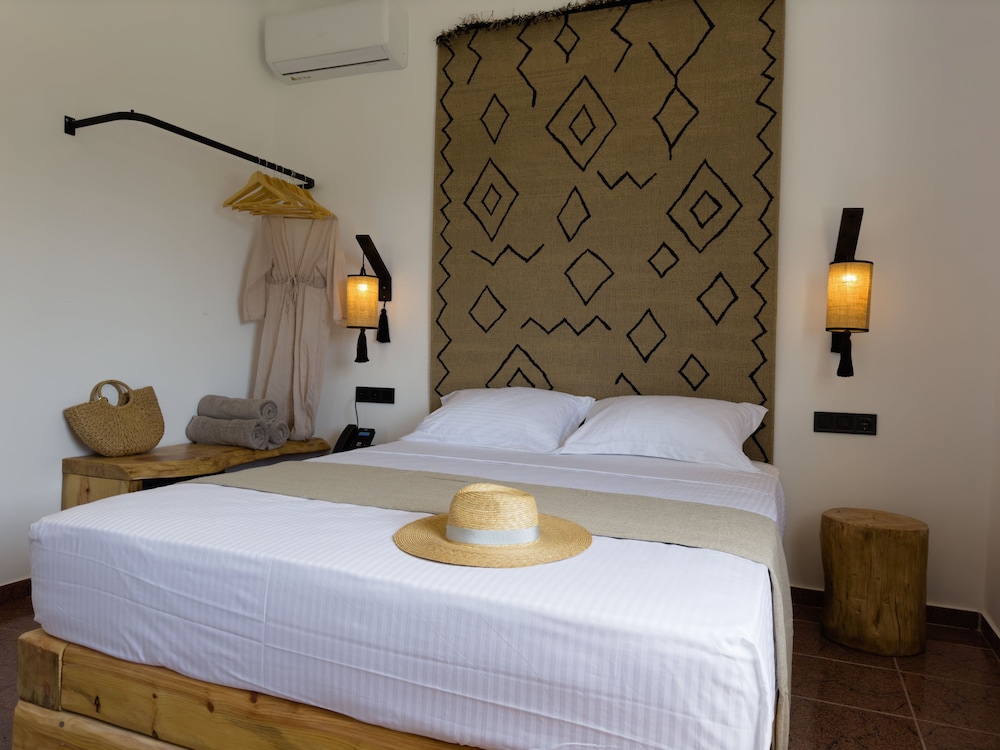 Panoramic Double Room, Sea View, Annex Building photo 3