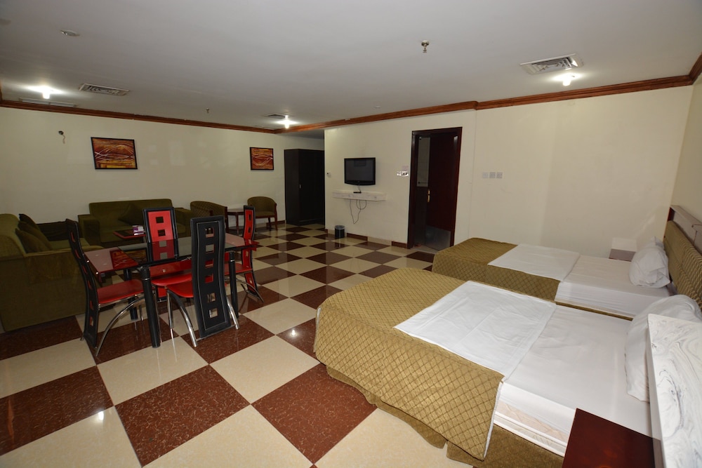 Economy Double Or Twin Room photo 3