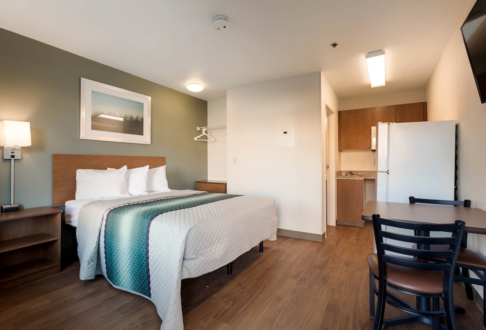 Studio, 1 Queen Bed, Non Smoking - Photo 6