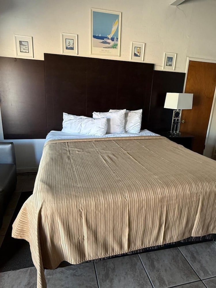 Standard King size Room photo 1