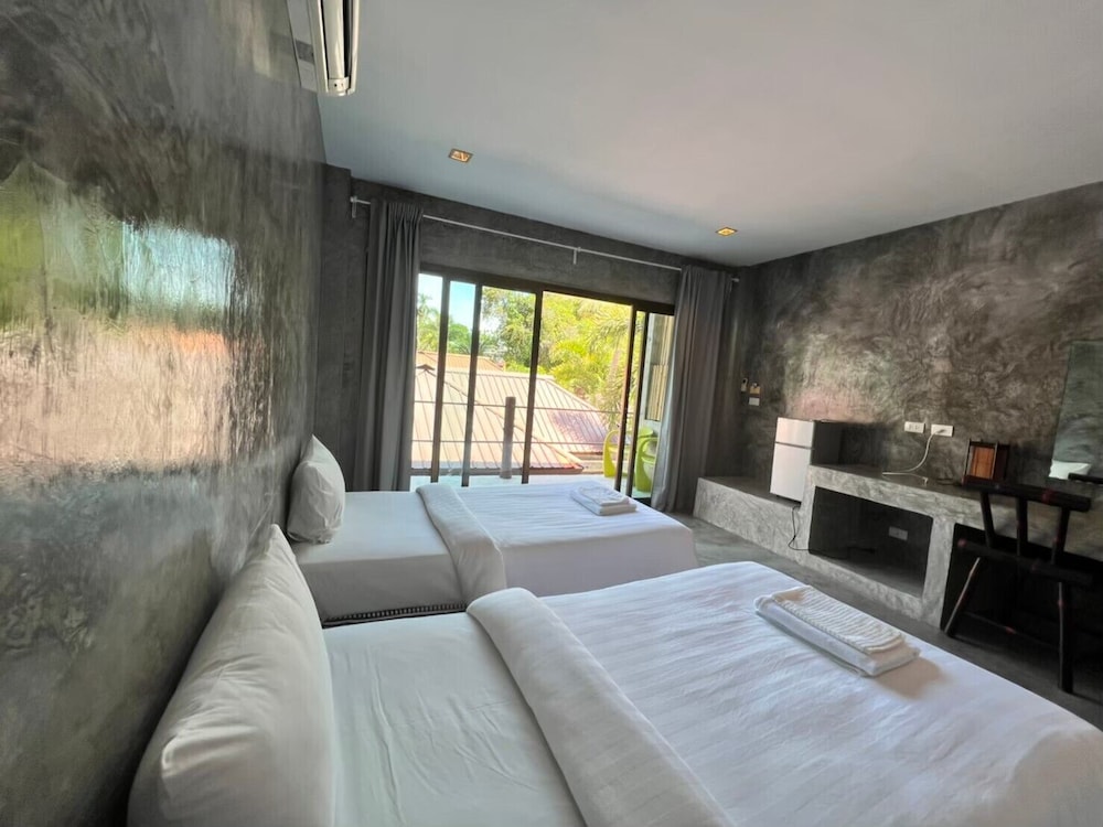 Superior Twin Room - Photo 7