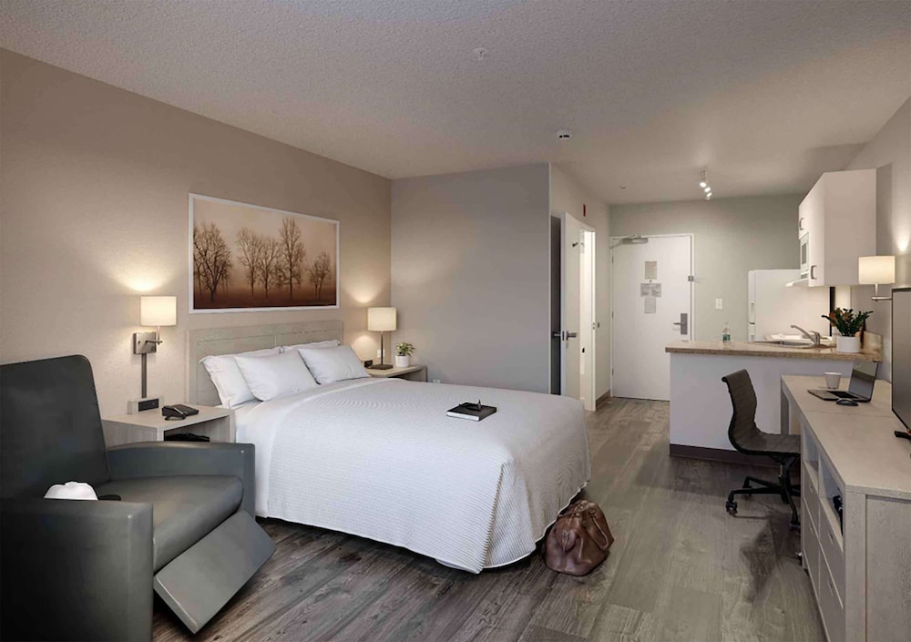 Studio, 1 Queen Bed, Non Smoking - Photo 1
