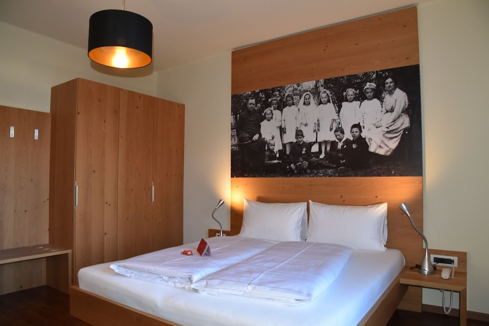 Comfort Double Room, 1 Bedroom, Refrigerator, Park View