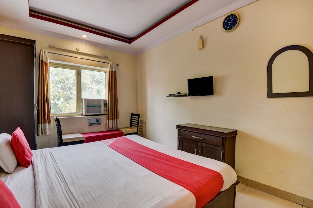 Deluxe Double Or Twin Room photo 1