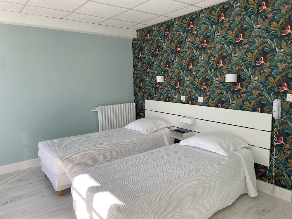 Twin Room, Balcony