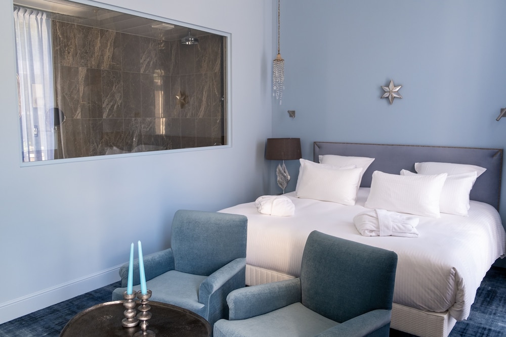 Deluxe Room, 1 Double Bed - Photo 4