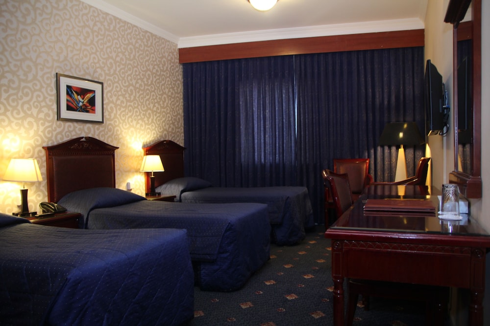 Superior Room, Multiple Beds photo 2
