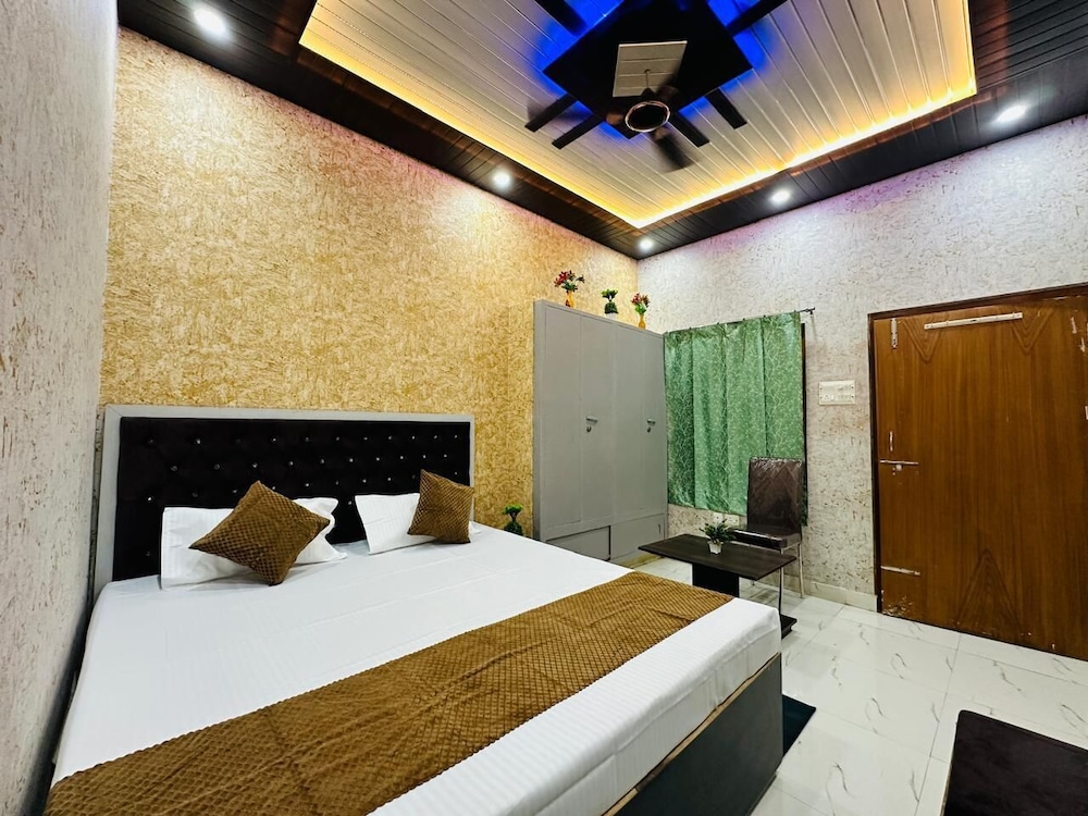 Deluxe Room, Balcony