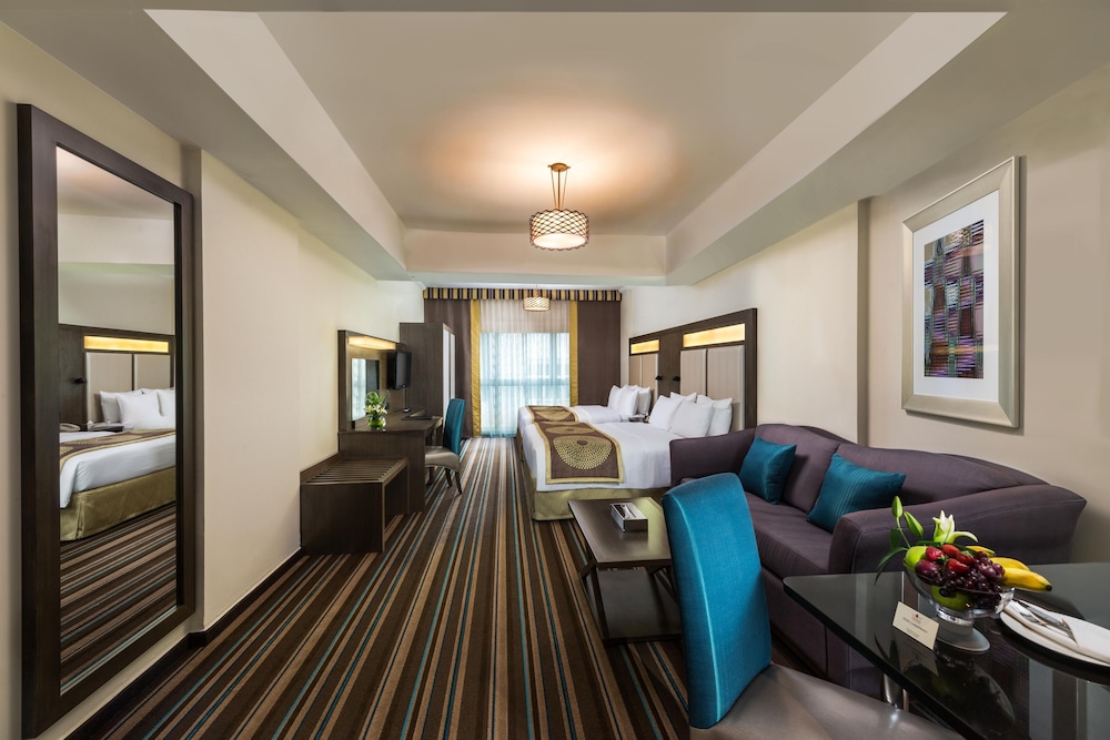 Triple Studio Room With Kitchenette photo 3