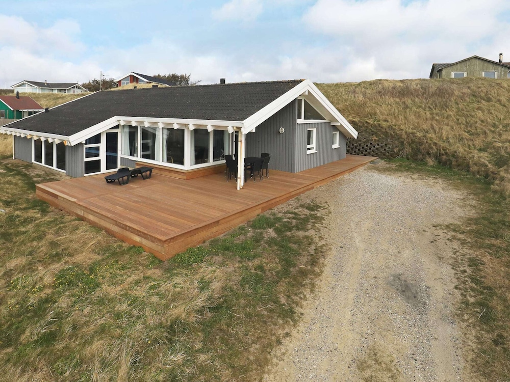 House photo 1