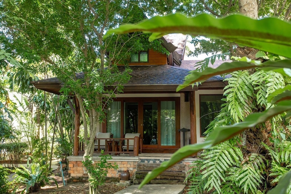 Tropical Villa Double Bed - Photo 5