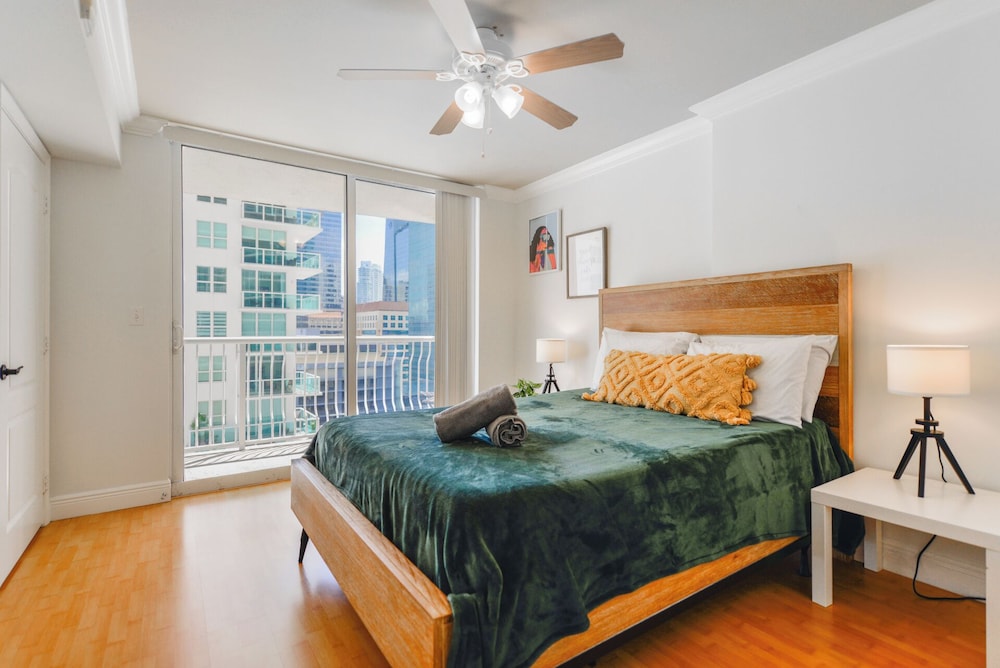 Luxury Condo, 2 Bedrooms, City View photo 1