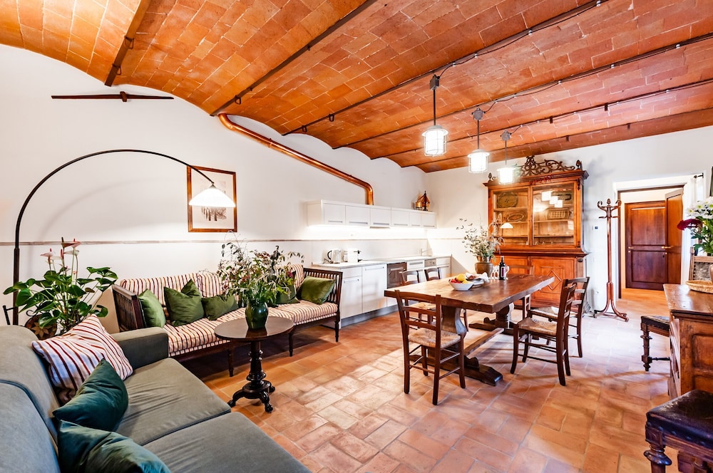 Deluxe Apartment, Patio, Garden View