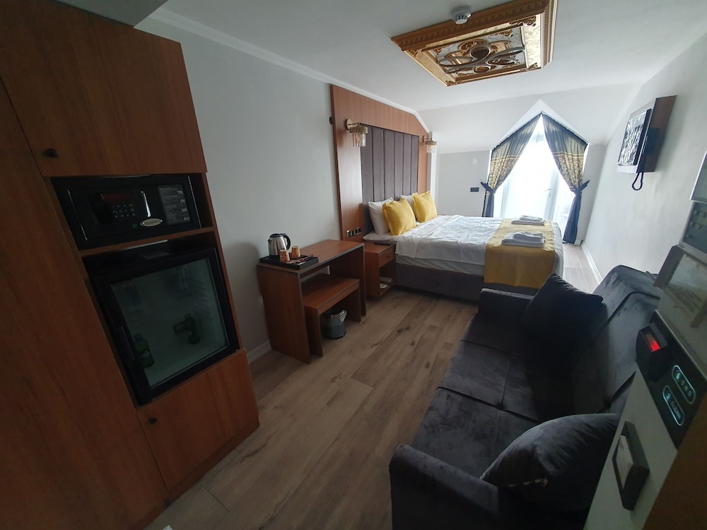 Premium Double Room photo 2