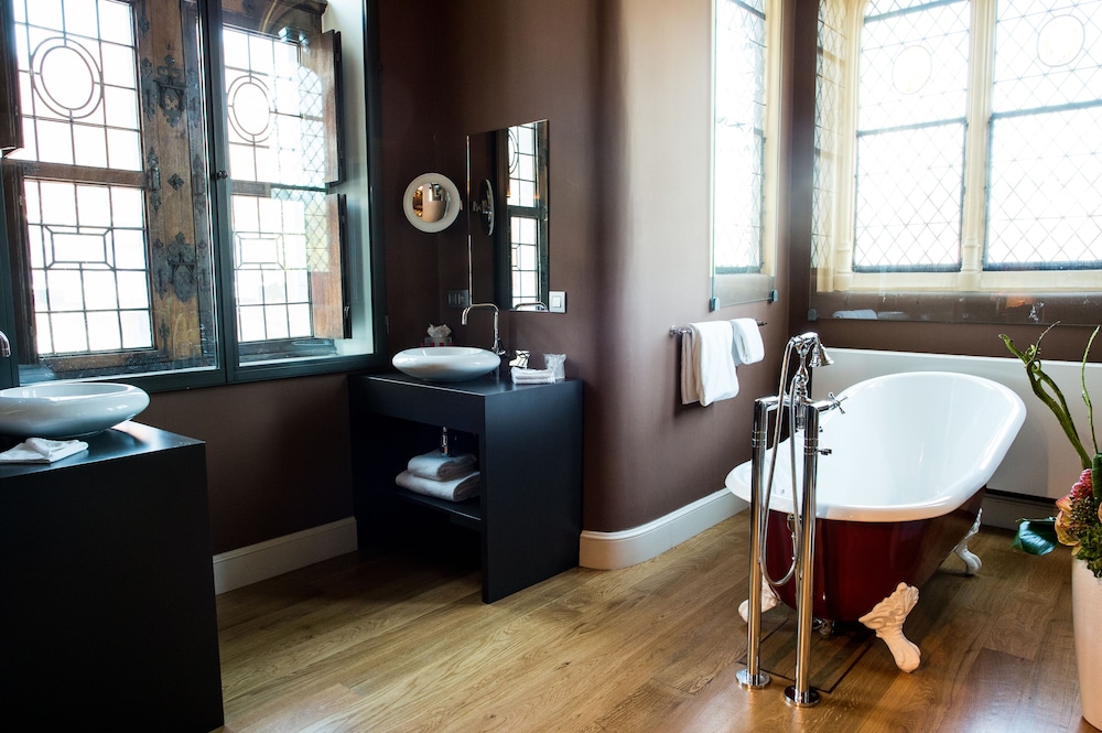 Historic Suite - Photo 4