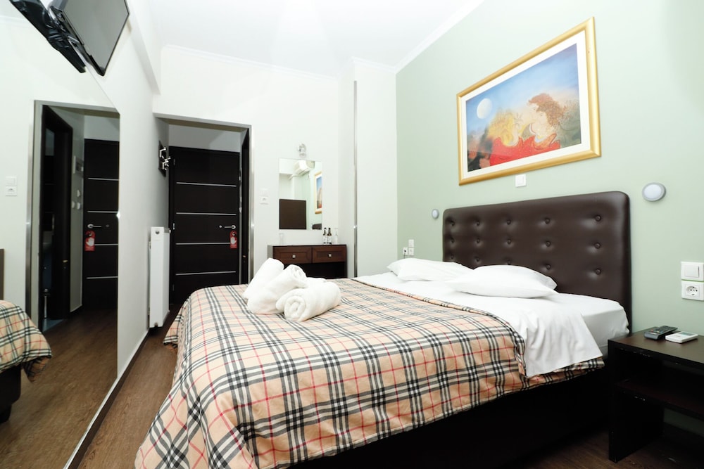 Standard Double Room, Ensuite, City View photo 2