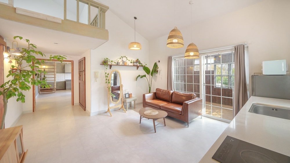Basic Room, 2 Bedrooms (BeginAgain(Private House/Private BBQ))