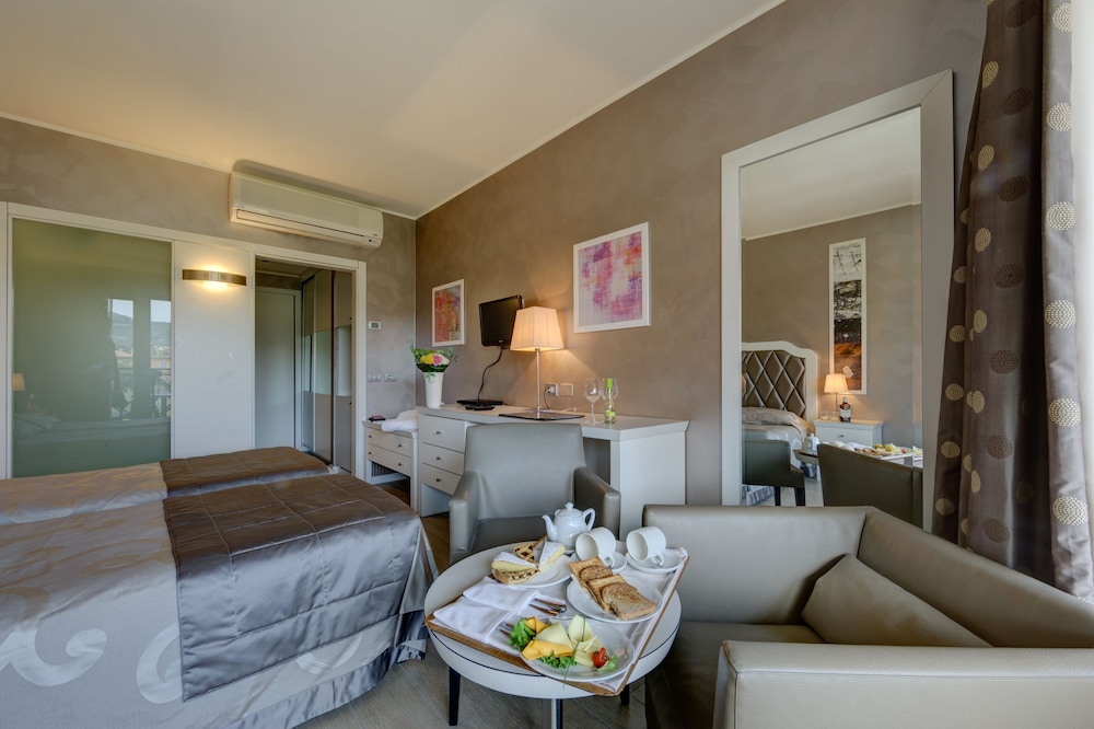 Privilege Double or Twin Room photo 2